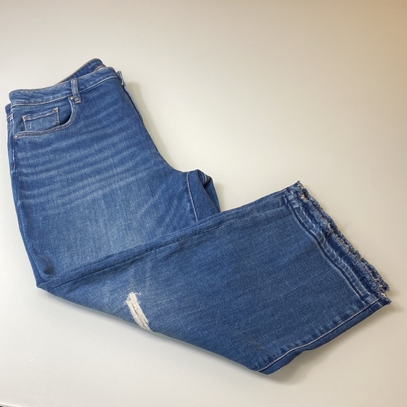 Chicos High Rise Straight Leg Crop sz16R - Picture 2 of 7